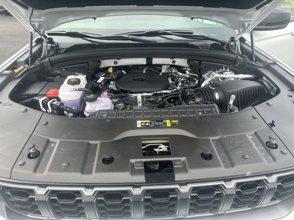 New 2026 Jeep Grand Cherokee L 4WD image 34