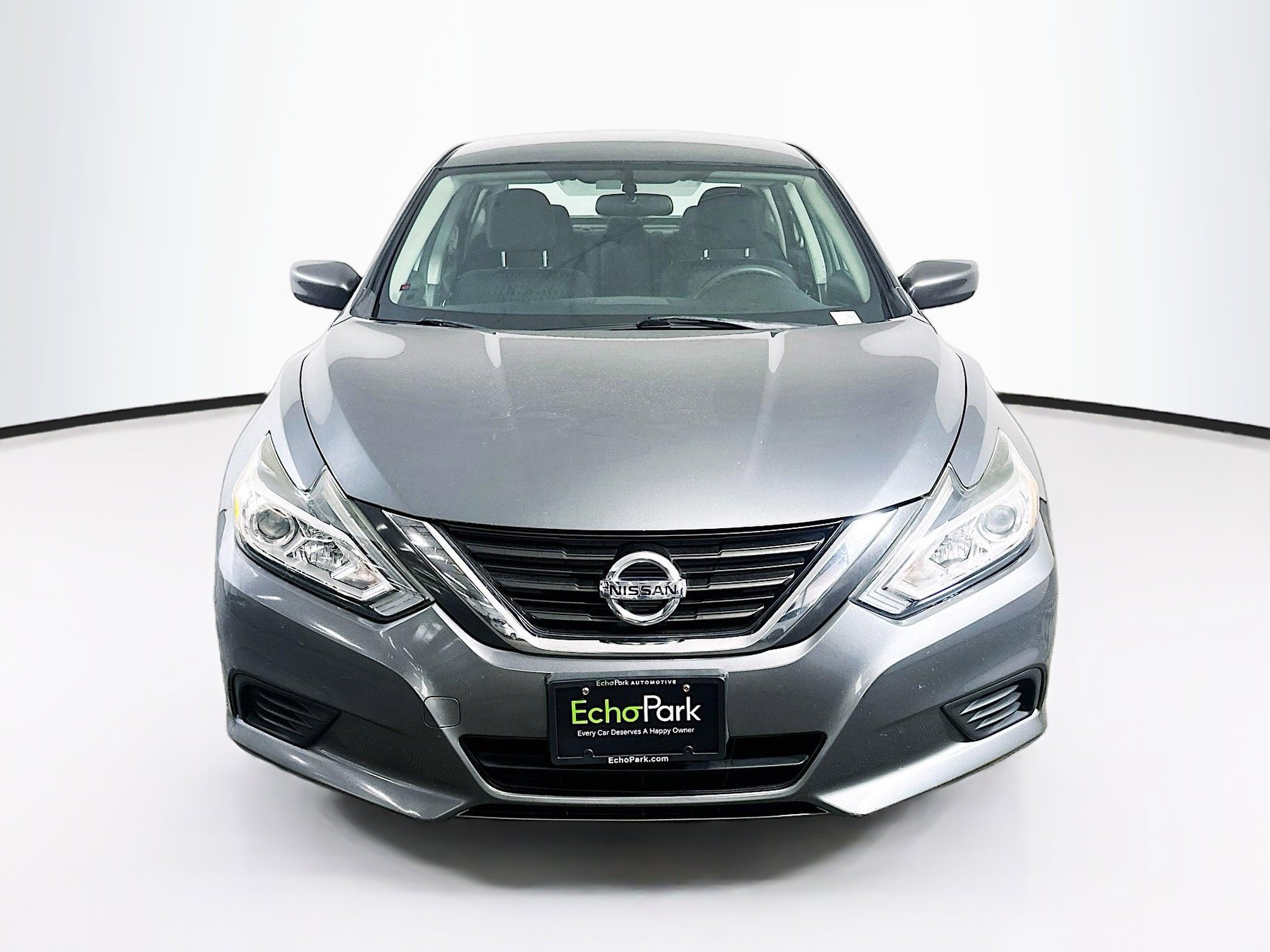 Used 2017 Nissan Altima 2.5 S w/ Power Driver Seat Package FWD image 2
