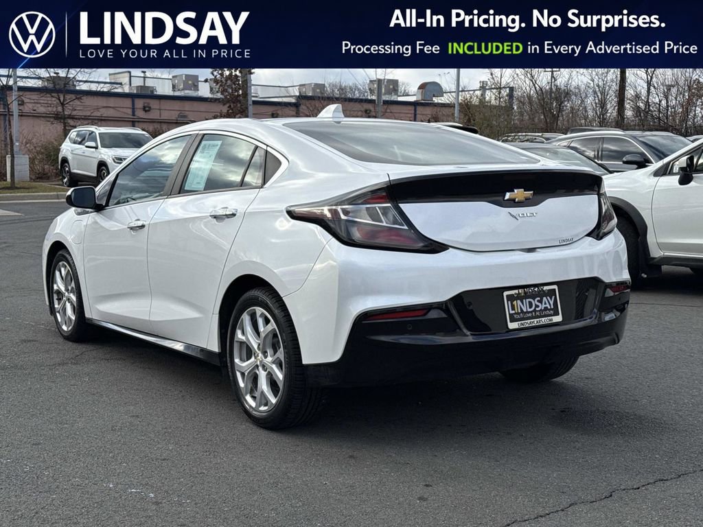 Used 2016 Chevrolet Volt Premier w/ Driver Confidence Package image 5