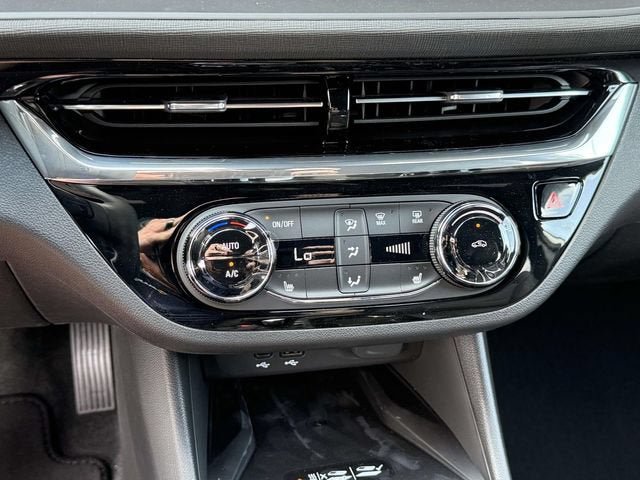 New 2026 Buick Envista Sport Touring w/ Convenience I Package FWD image 18