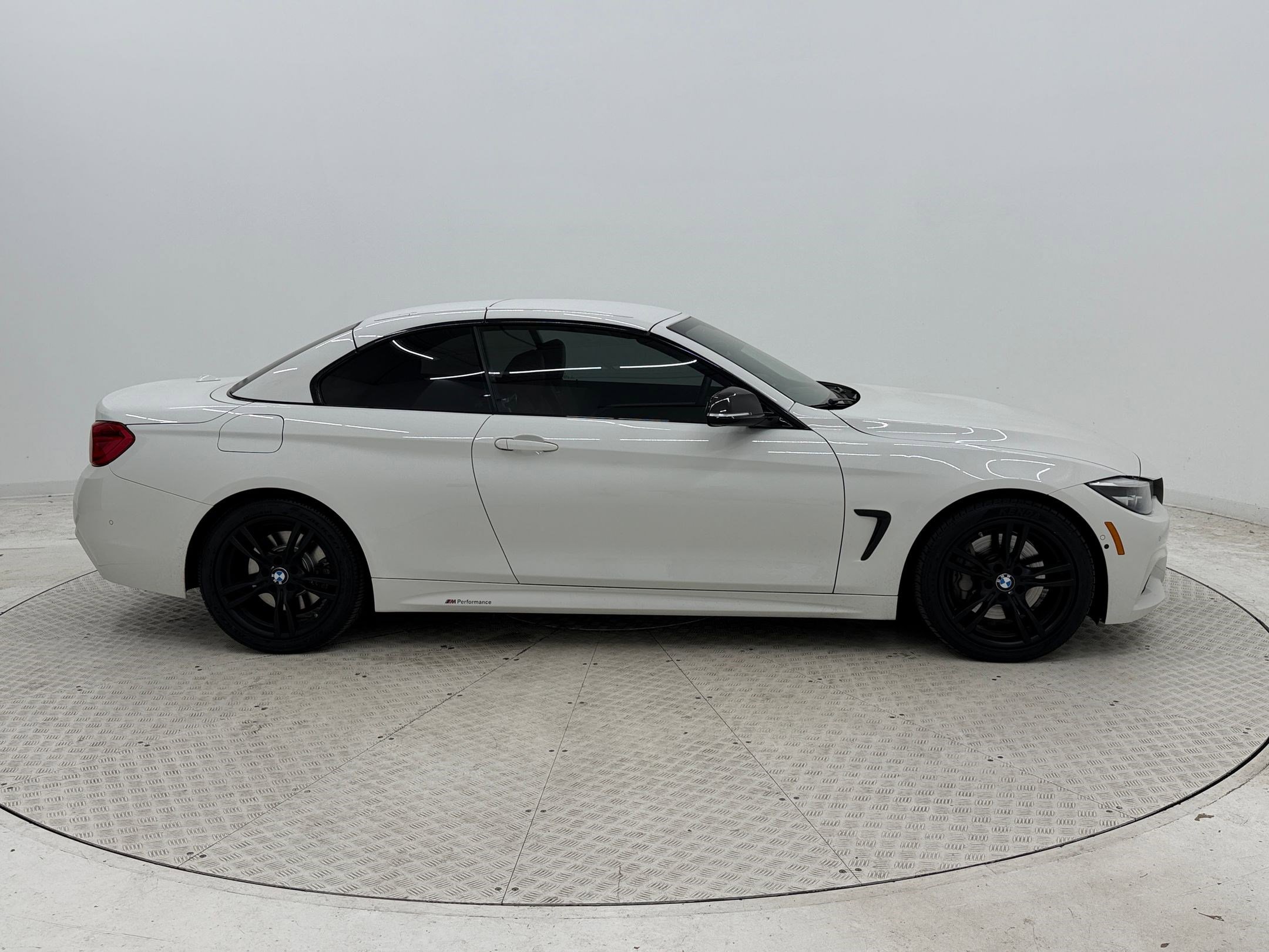 Used 2019 BMW 440i Convertible image 30