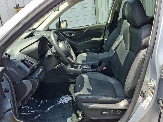 Used 2019 Subaru Forester Touring AWD/4WD image 10
