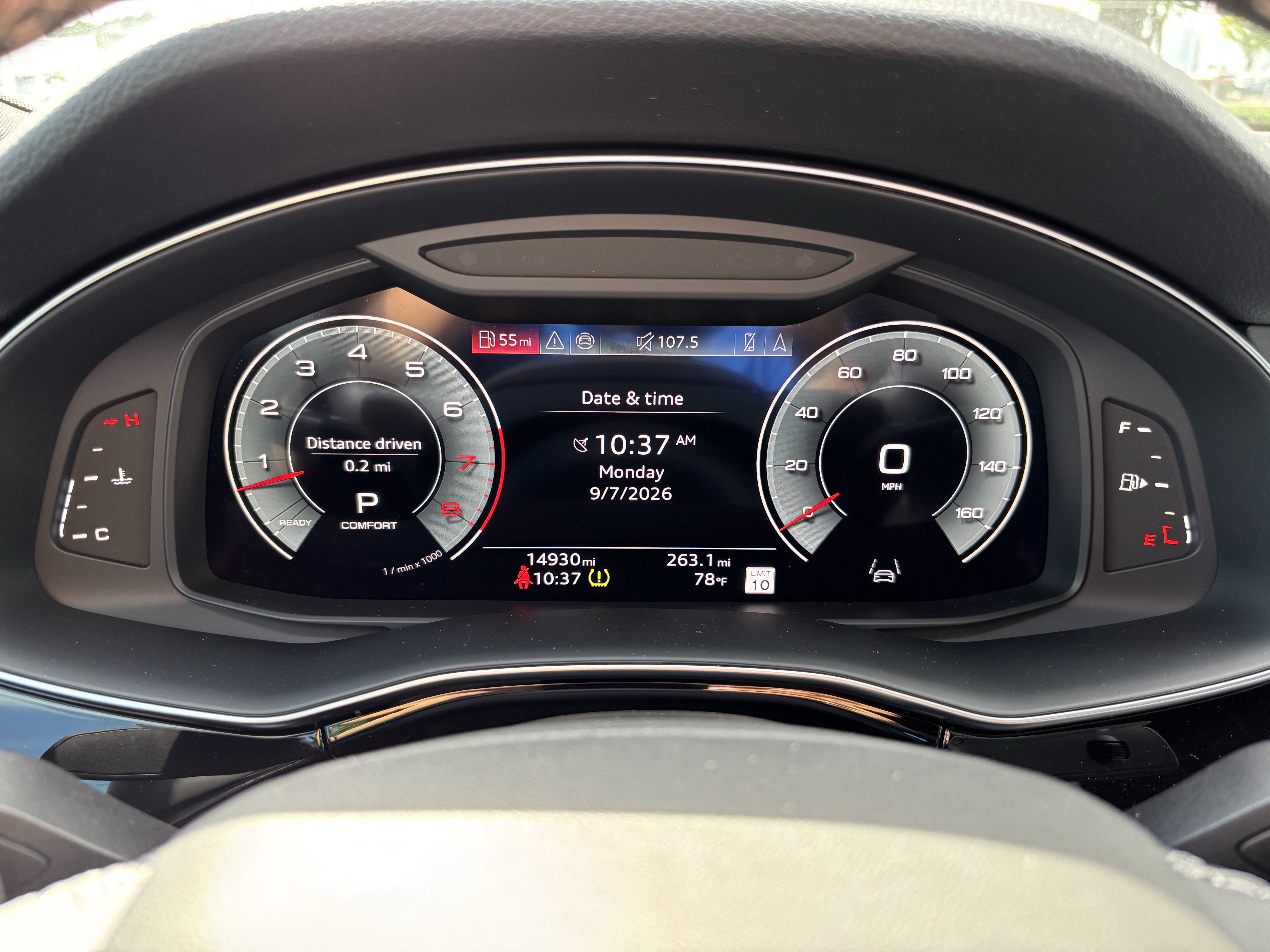 Used 2025 Audi Q8 Premium Plus AWD/4WD image 23