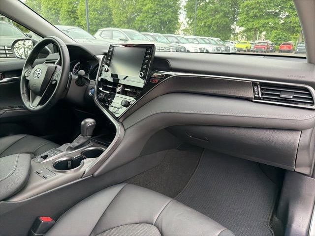 Used 2024 Toyota Camry XSE w/ Cold Weather Package FWD image 30
