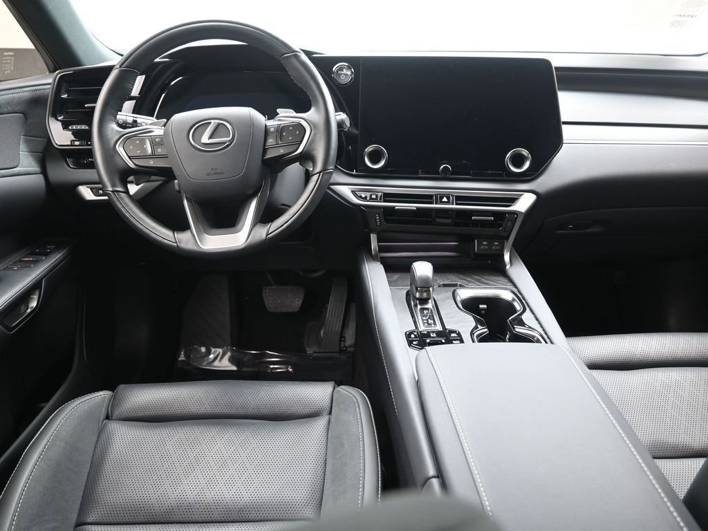 Used 2025 Lexus RX 450h AWD w/ Convenience Package image 12