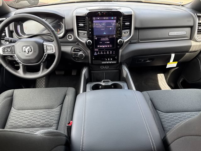 New 2026 RAM 1500 Big Horn AWD/4WD image 1