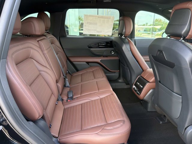 New 2026 Lincoln Nautilus Reserve AWD/4WD image 22