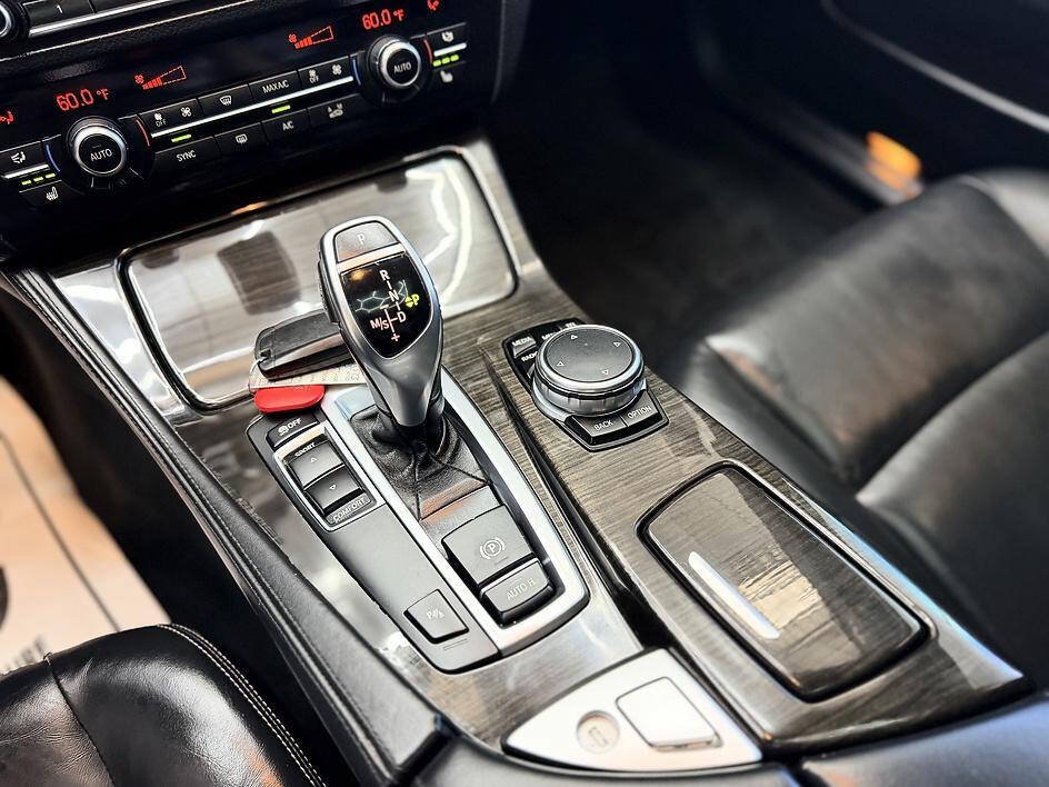 Used 2016 BMW 528i Sedan RWD image 14