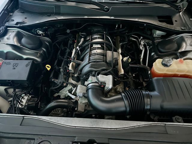 Used 2012 Chrysler 300 S RWD image 30