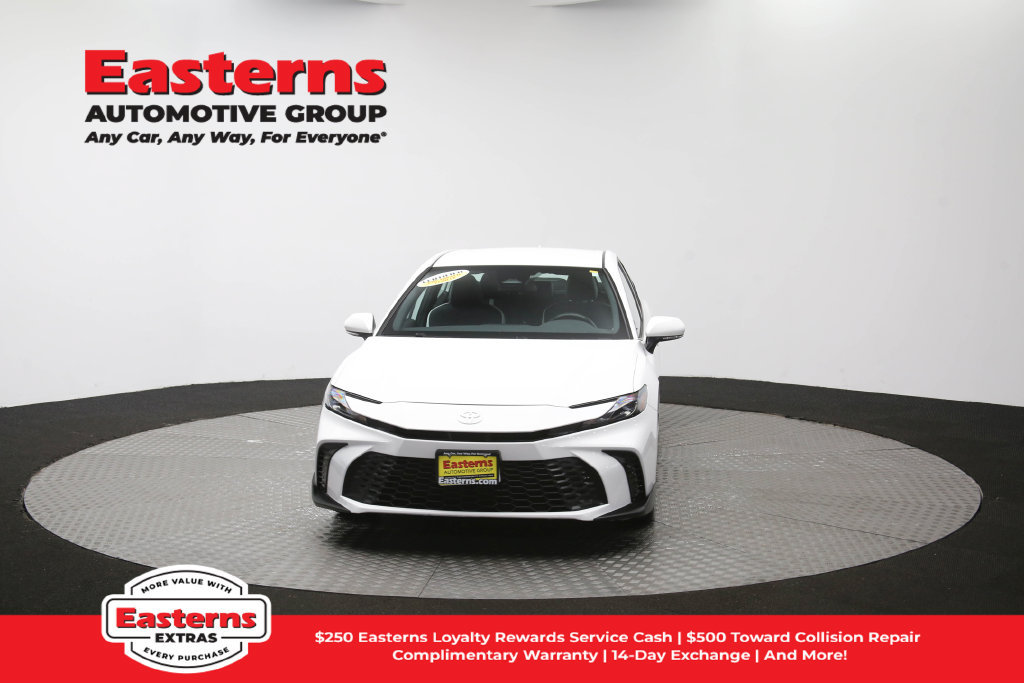 Used 2025 Toyota Camry SE FWD image 52