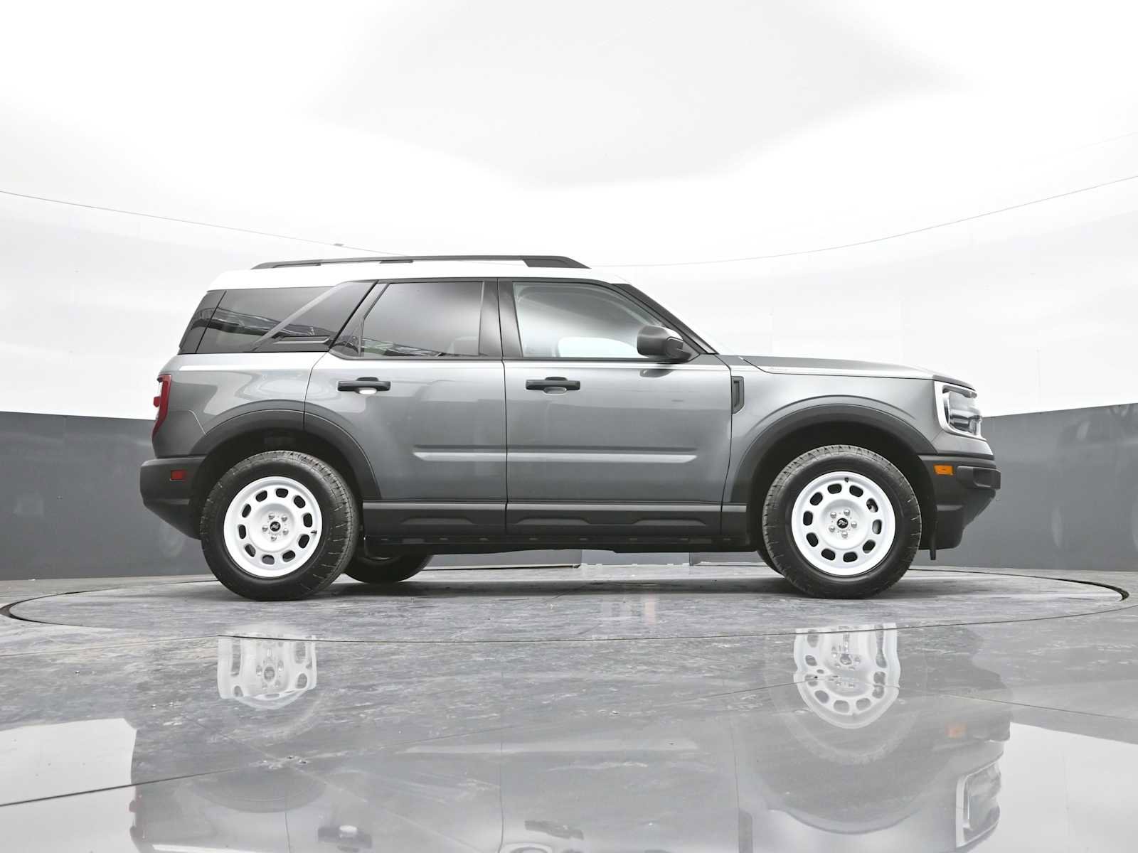 Used 2024 Ford Bronco Sport Heritage image 40