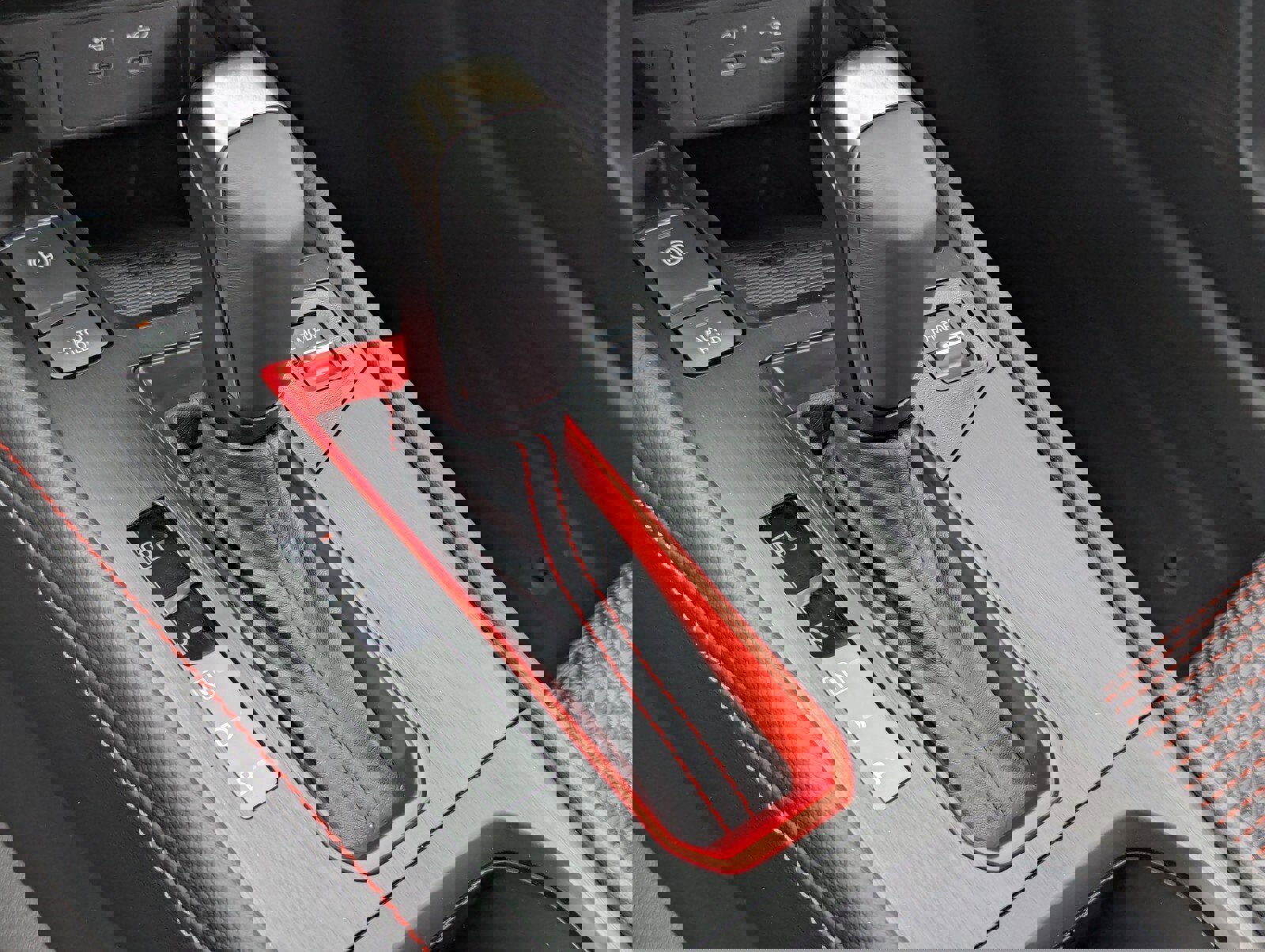 New 2026 Nissan Kicks SR image 12