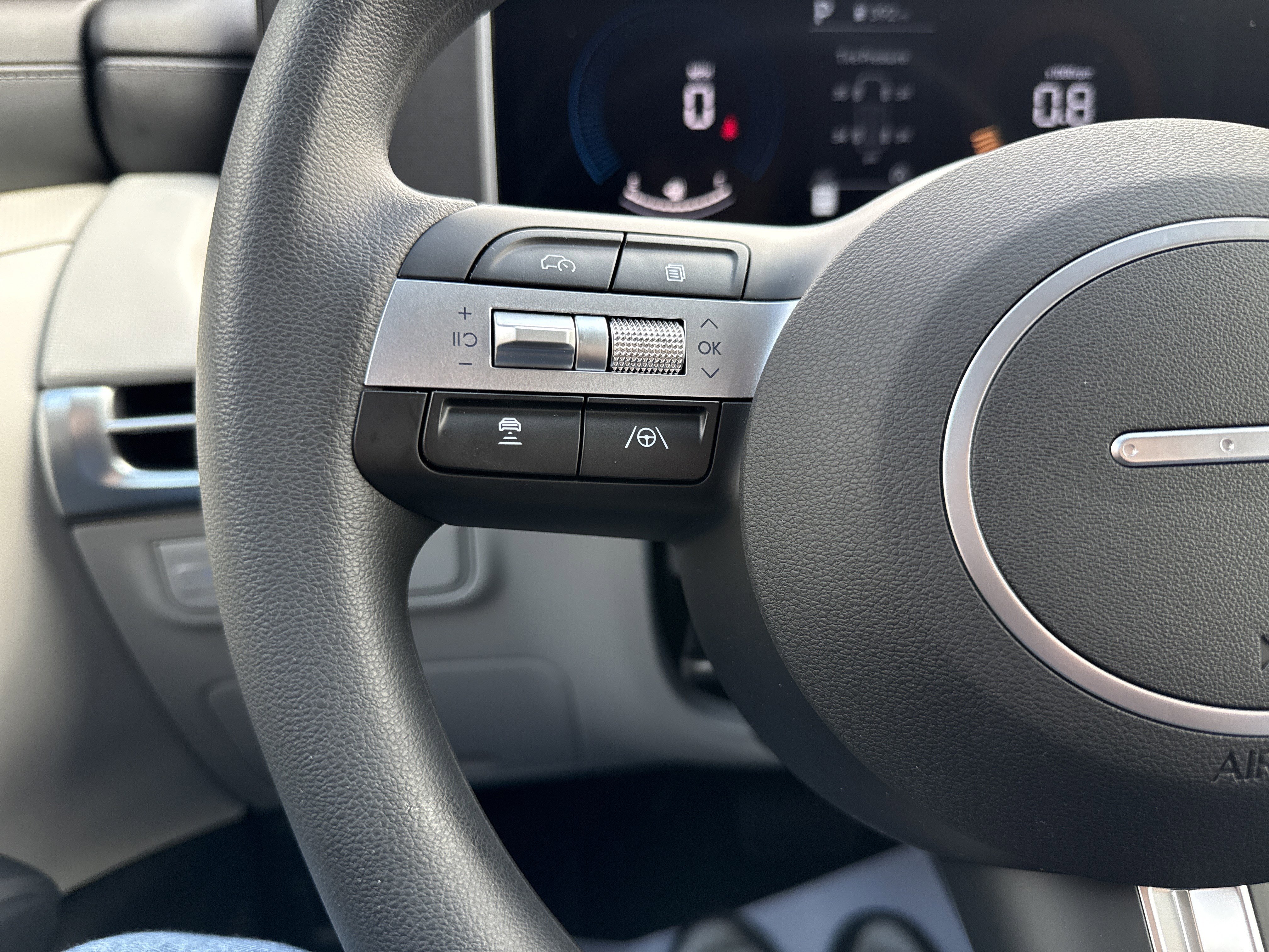 New 2026 Hyundai Tucson SEL image 18