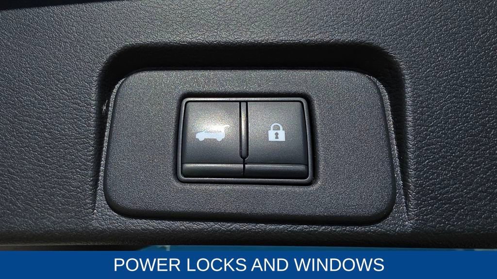 Used 2023 Nissan Rogue Platinum w/ Platinum Premium Package image 19