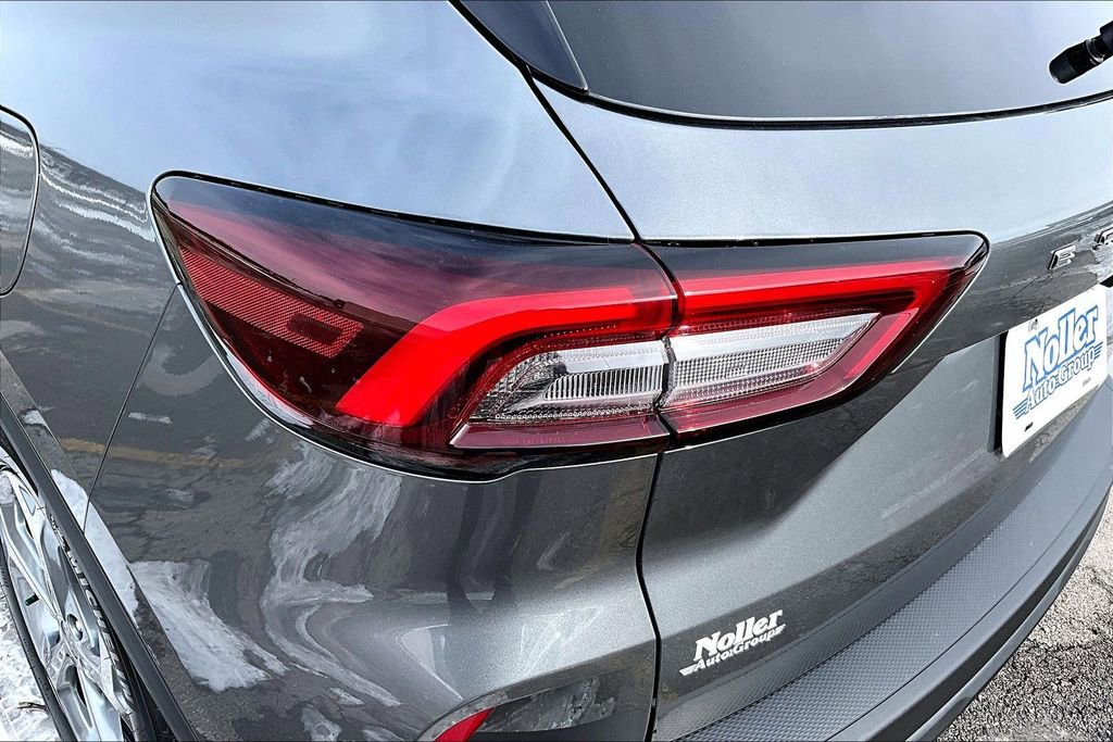 New 2026 Ford Escape ST-Line w/ Cold Weather Package image 28