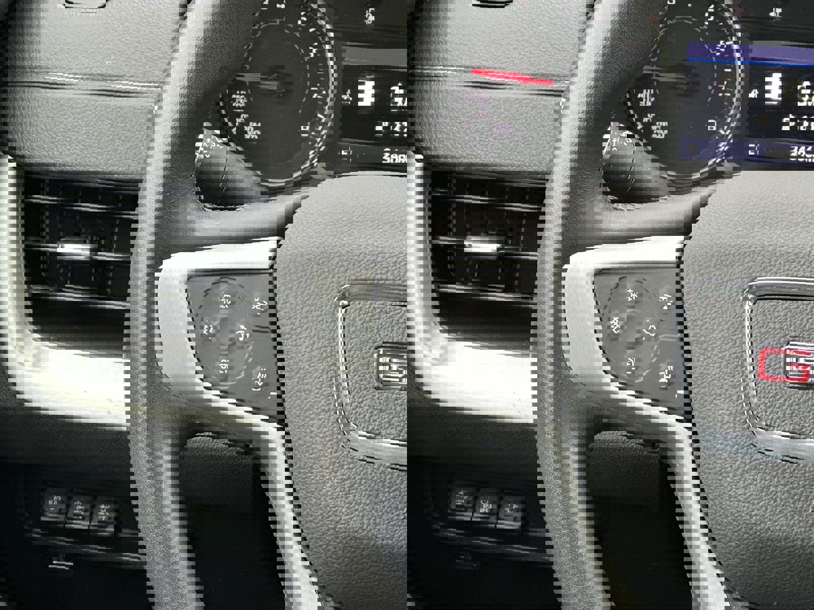 Used 2022 GMC Terrain SLT w/ Infotainment Package II image 20