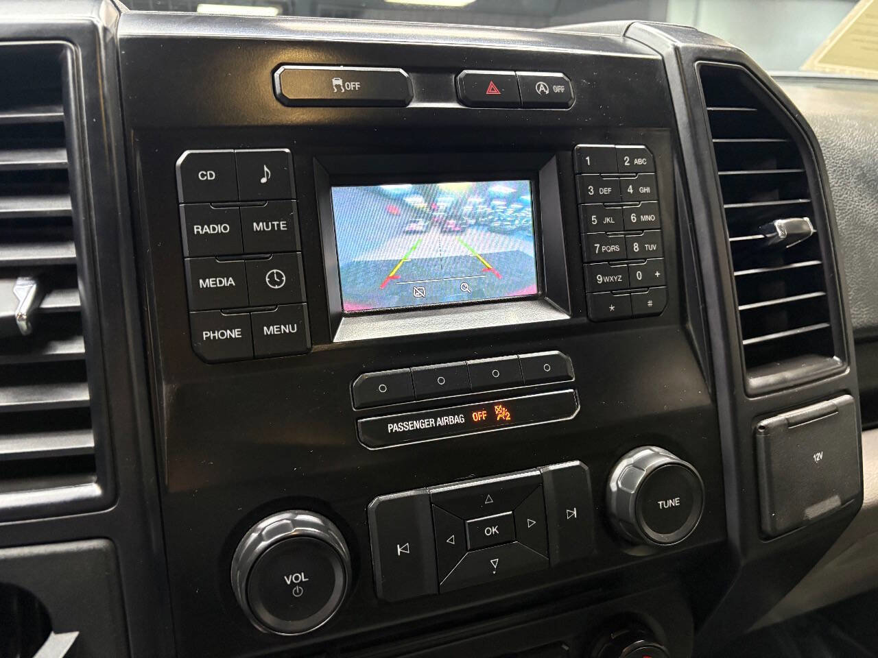 Used 2016 Ford F150 XL w/ Equipment Group 101A Mid image 29