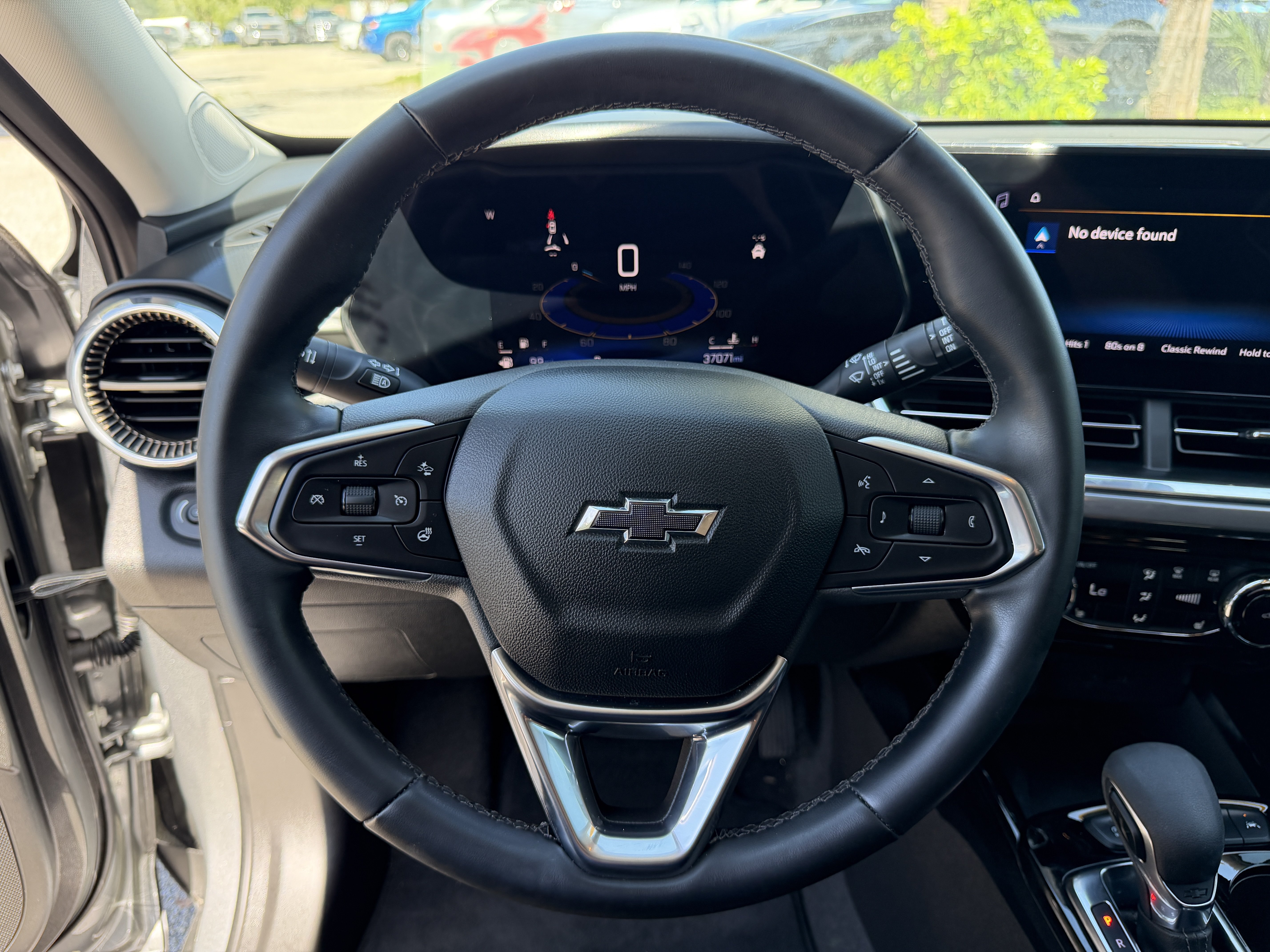Used 2025 Chevrolet Trax ACTIV w/ Sunroof Package FWD image 32