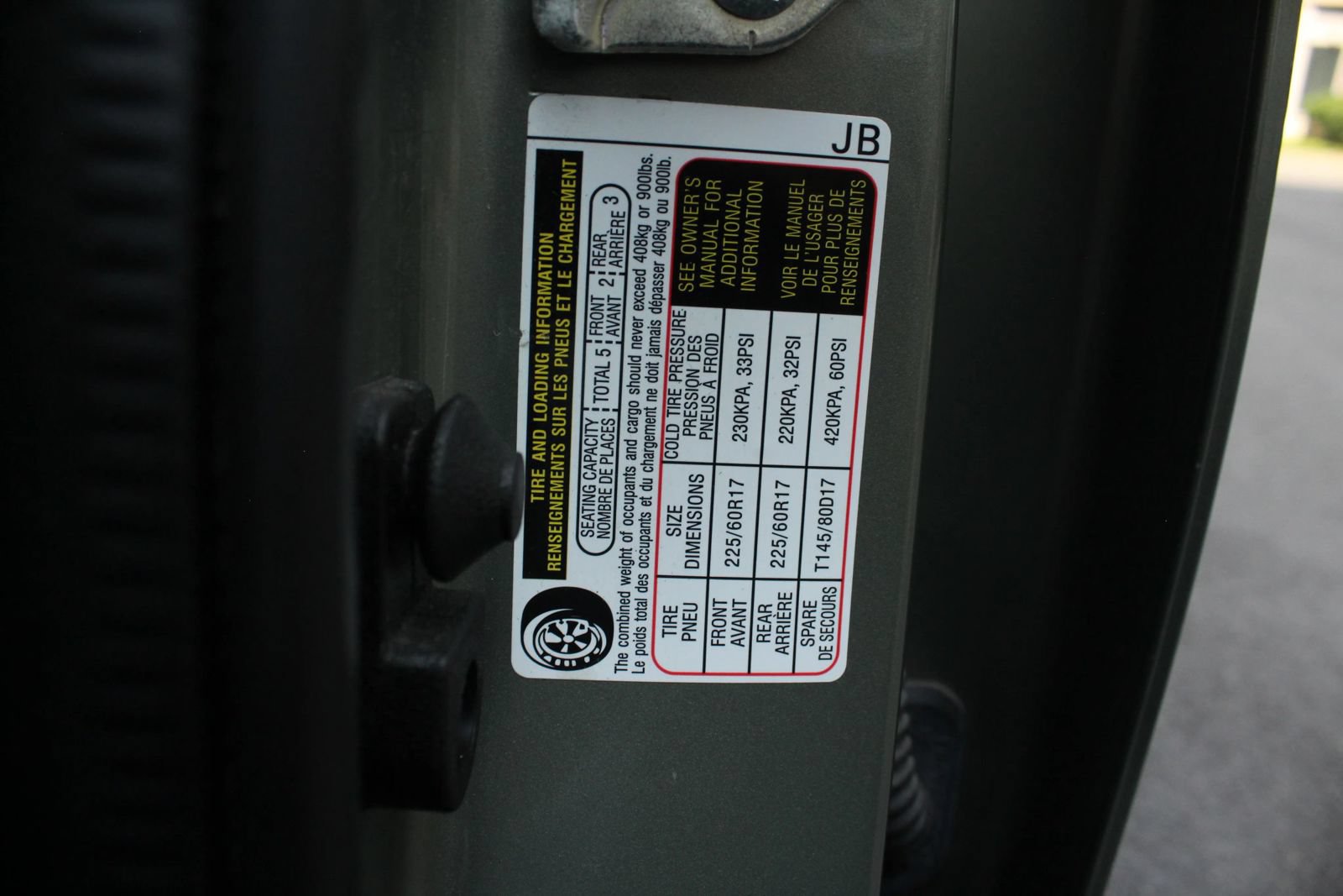 Used 2021 Subaru Forester Premium AWD/4WD image 36