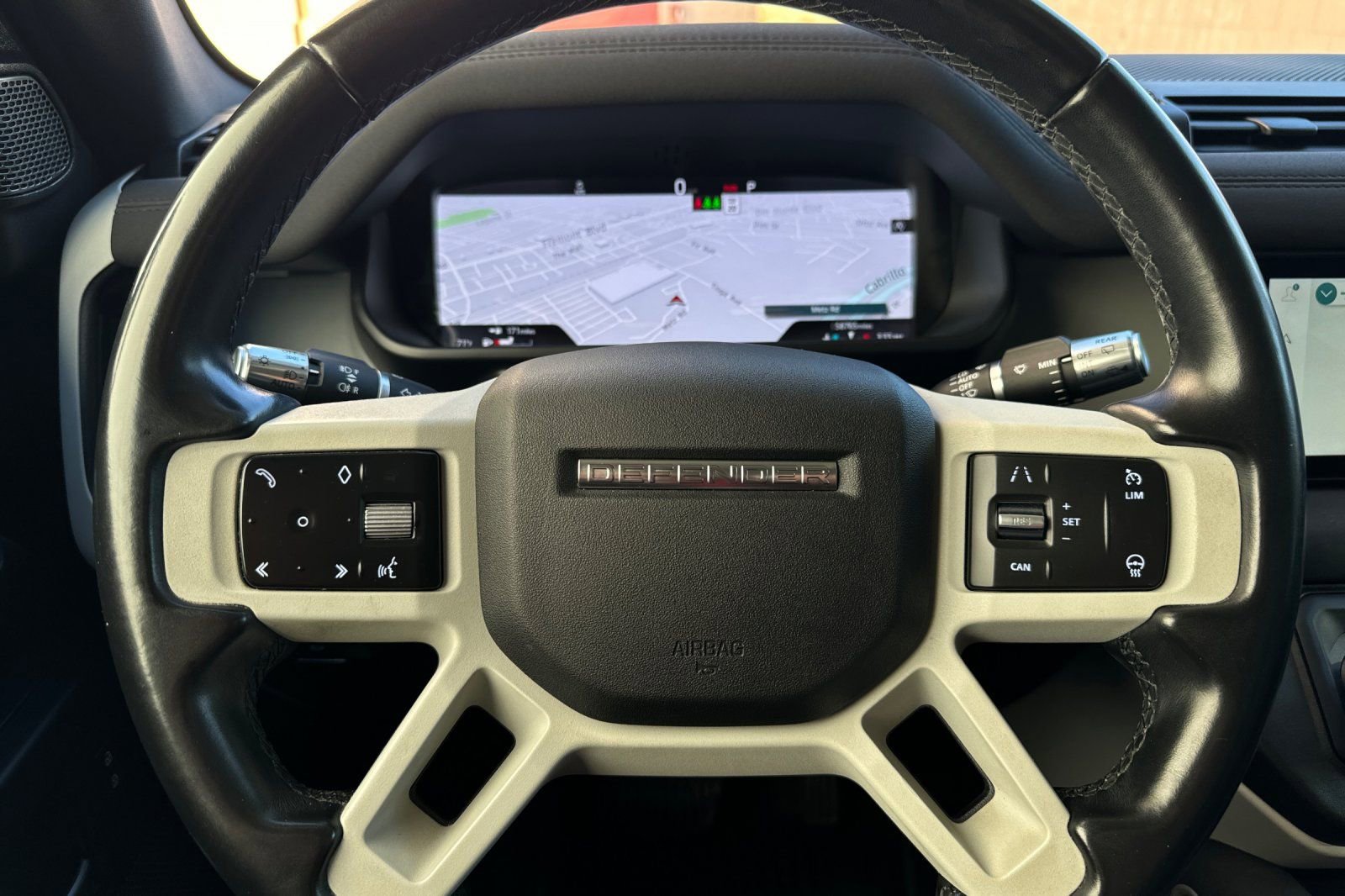 Used 2020 Land Rover Defender 110 S image 21