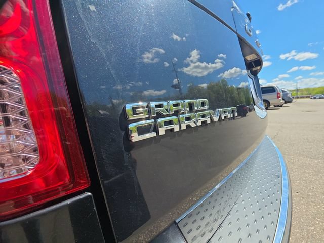 Used 2013 Dodge Grand Caravan SE FWD image 25