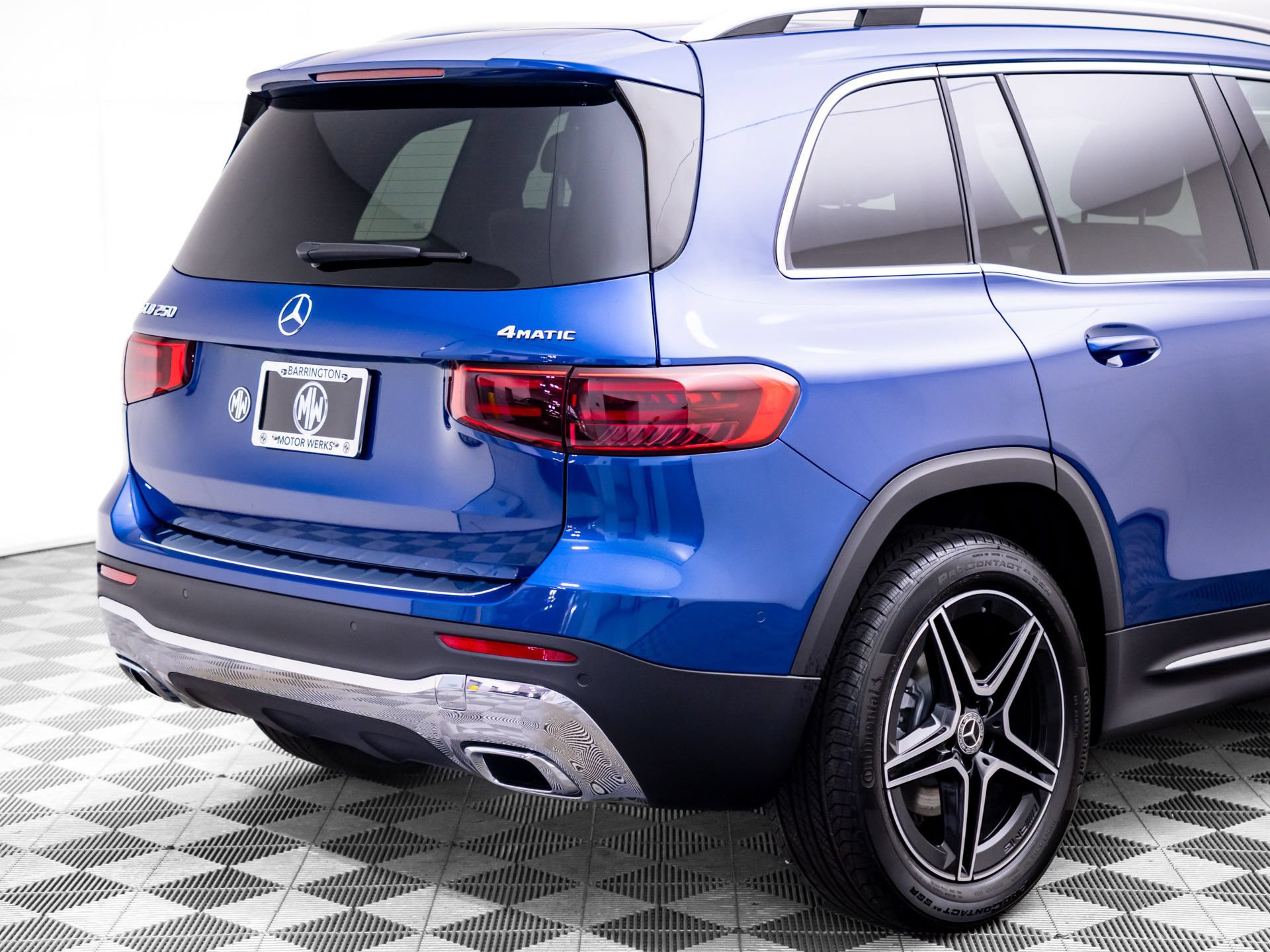 New 2026 Mercedes-Benz GLB 250 4MATIC image 40