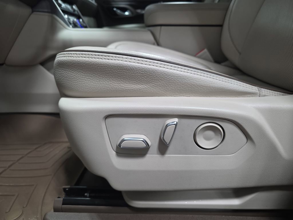 Used 2022 GMC Yukon Denali image 30