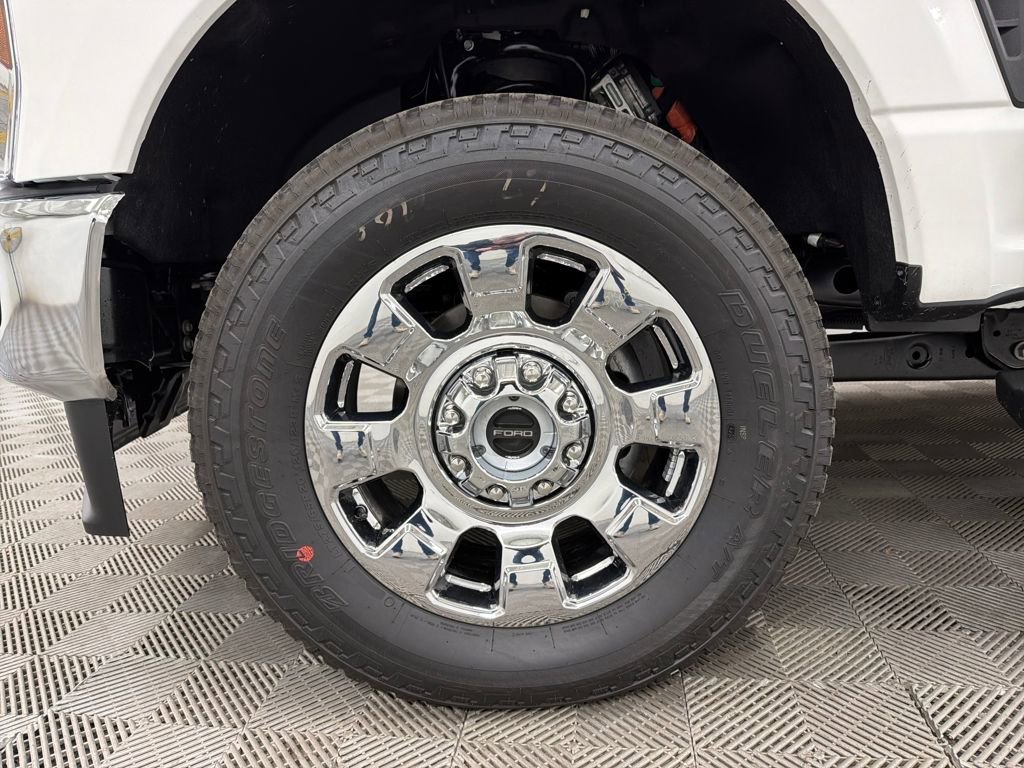 New 2026 Ford F250 Lariat w/ Lariat Premium Package image 11