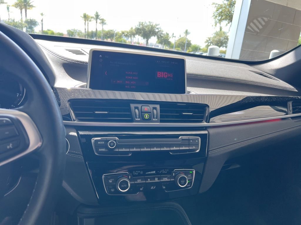 Used 2022 BMW X1 sDrive28i w/ Premium Package FWD image 5
