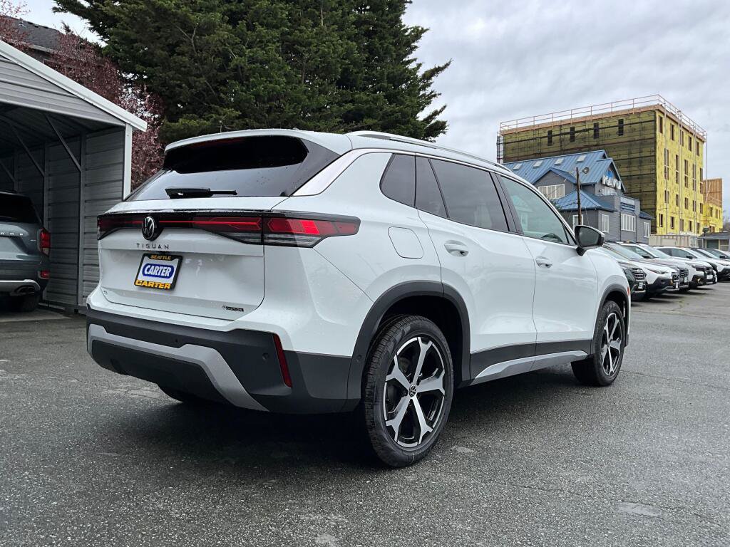 New 2026 Volkswagen Tiguan SE AWD/4WD image 8