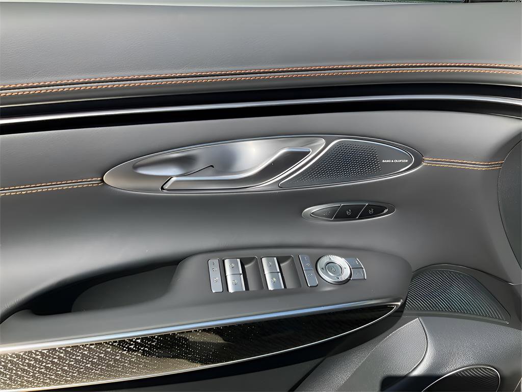 New 2026 Genesis GV70 3.5T Sport Prestige AWD/4WD image 18
