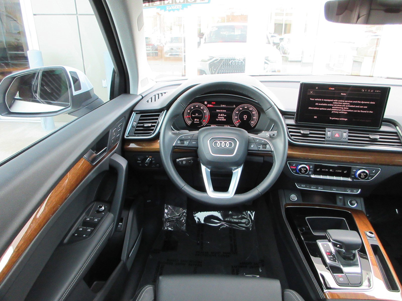 Used 2023 Audi Q5 2.0T Premium Plus w/ Premium Plus Package image 41