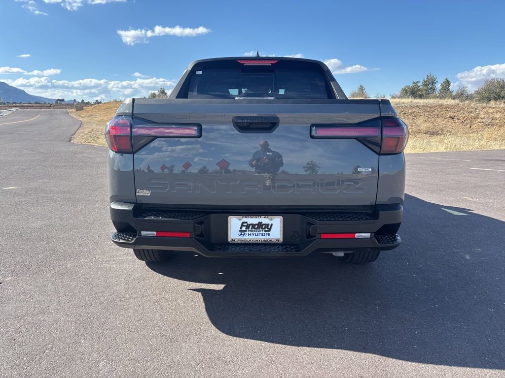 Certified 2025 Hyundai Santa Cruz SEL image 6