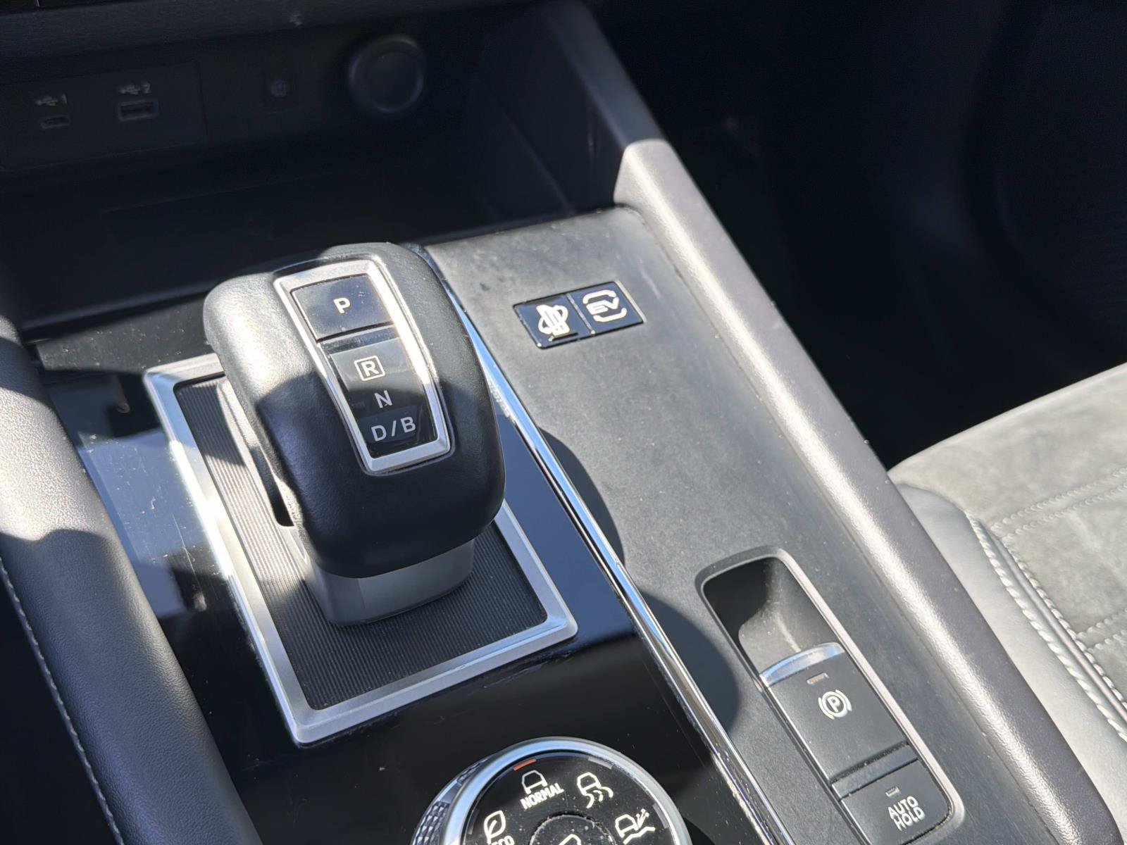 Used 2024 Mitsubishi Outlander Ralliart AWD/4WD image 24