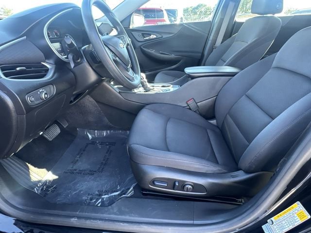 Used 2024 Chevrolet Malibu LT image 18