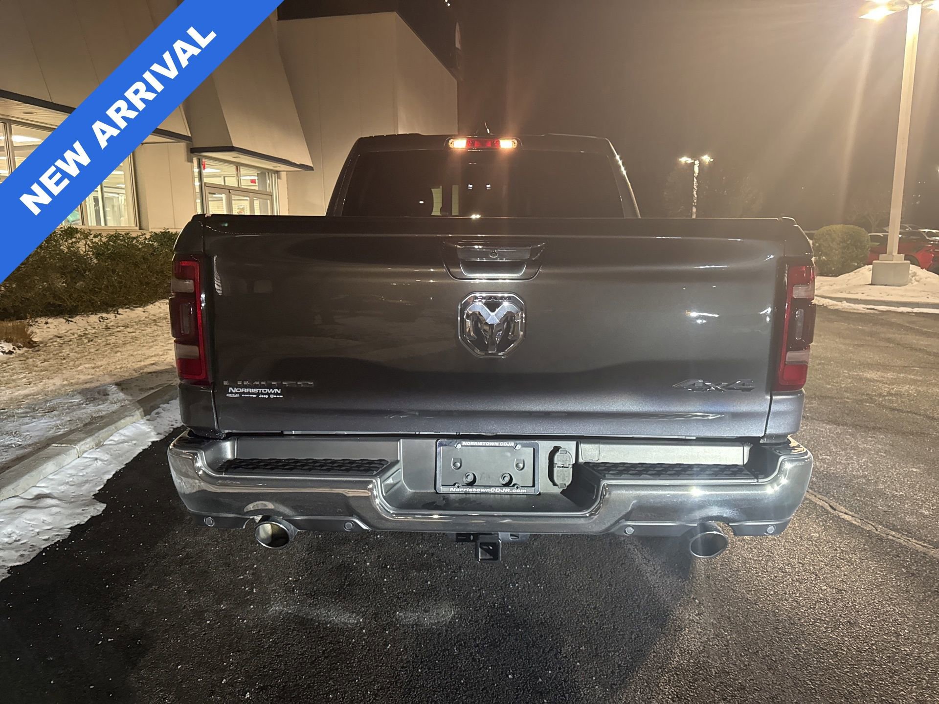 Used 2022 RAM 1500 Limited image 3