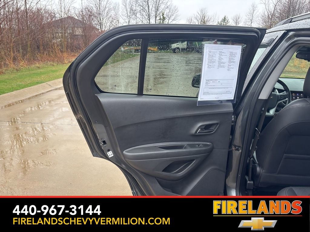 Used 2020 Chevrolet Trax LT w/ Driver Confidence Package image 37