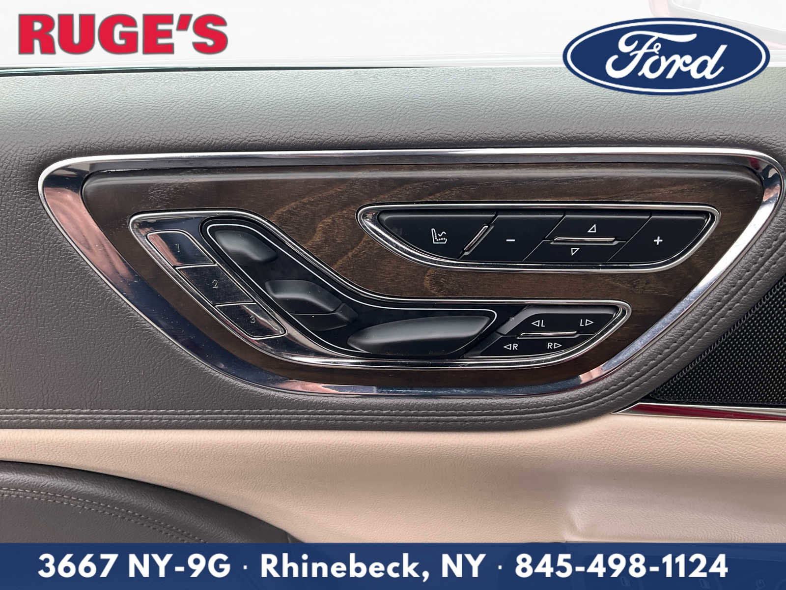 Used 2018 Lincoln Continental Reserve image 17