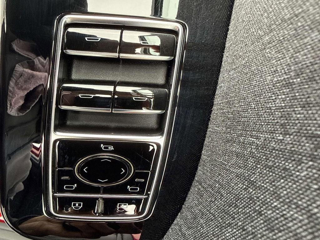 New 2026 Cadillac Escalade V image 20