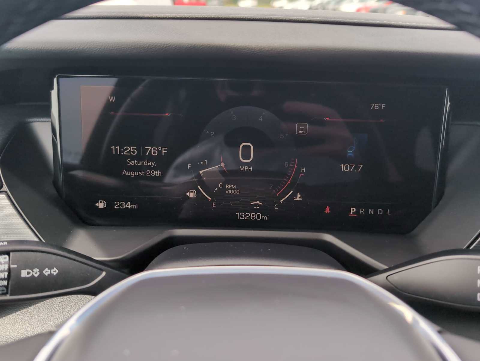 Used 2025 GMC Acadia Elevation FWD image 11