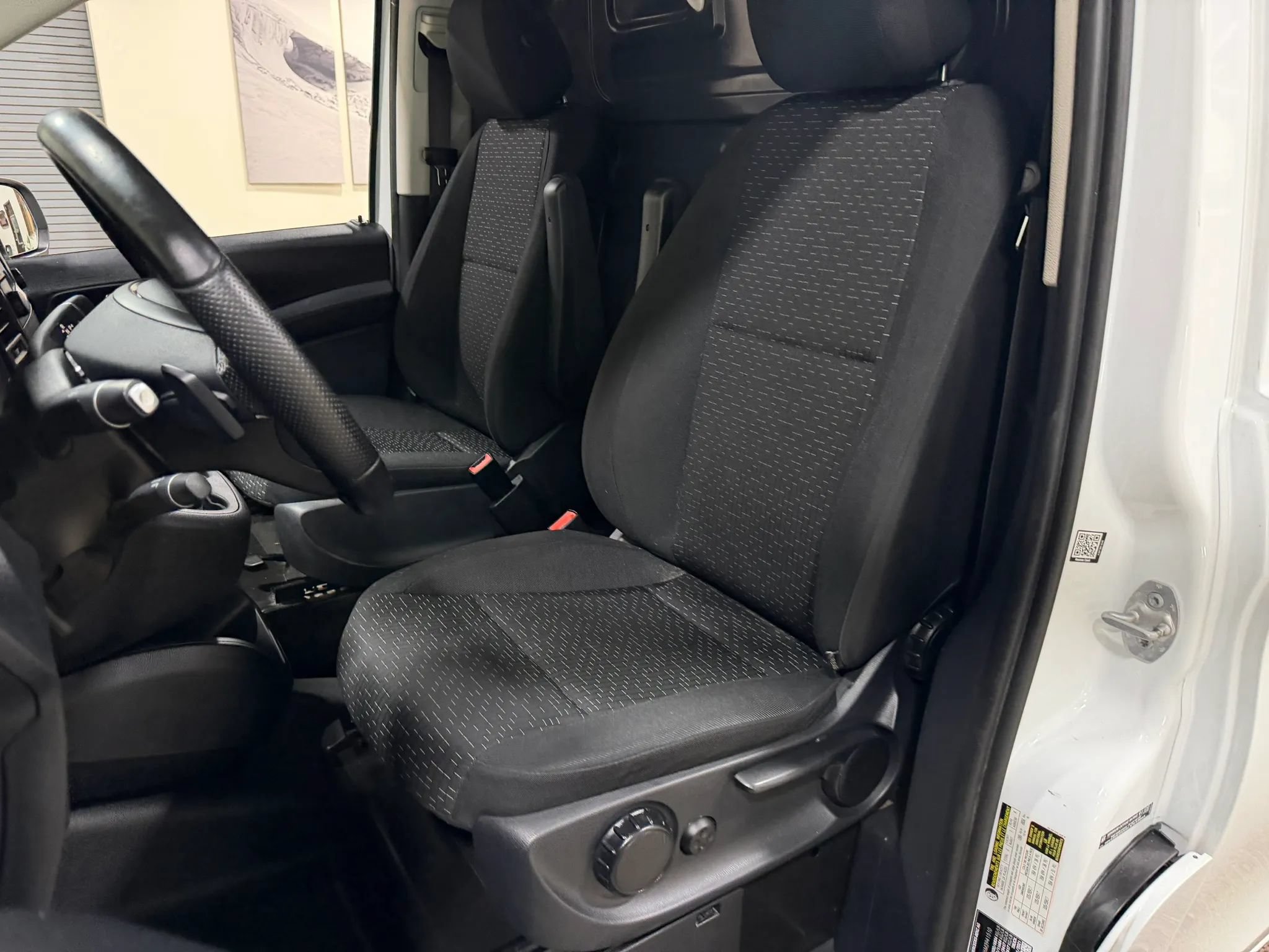 Used 2021 Mercedes-Benz Metris image 39