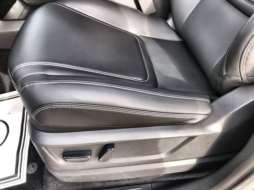 New 2026 Nissan Armada SV image 12