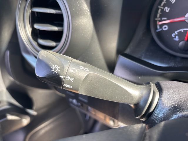 Used 2023 Toyota Tacoma SR image 34