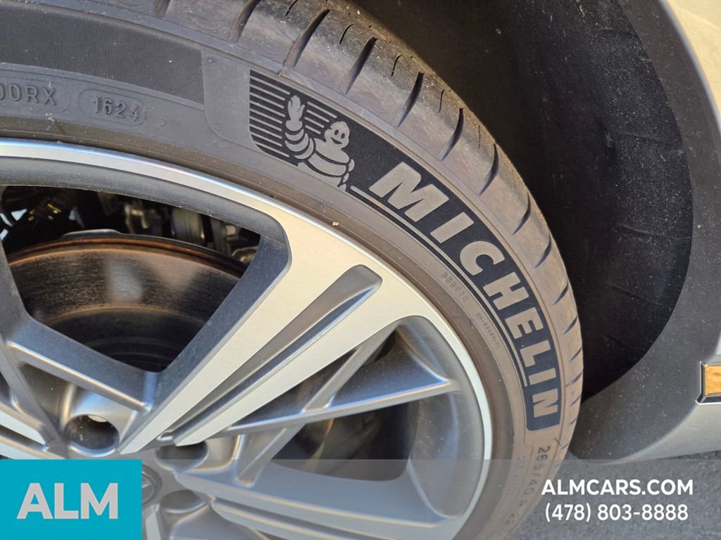 Used 2025 Genesis GV80 3.5T e-SC image 12