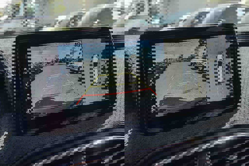 Used 2023 Hyundai Santa Fe Limited image 22