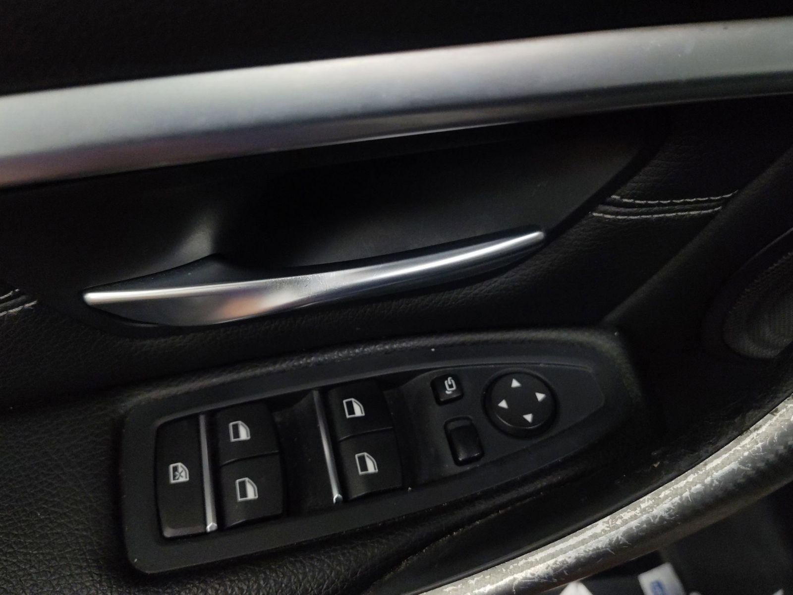 Used 2018 BMW 340i Sedan image 10