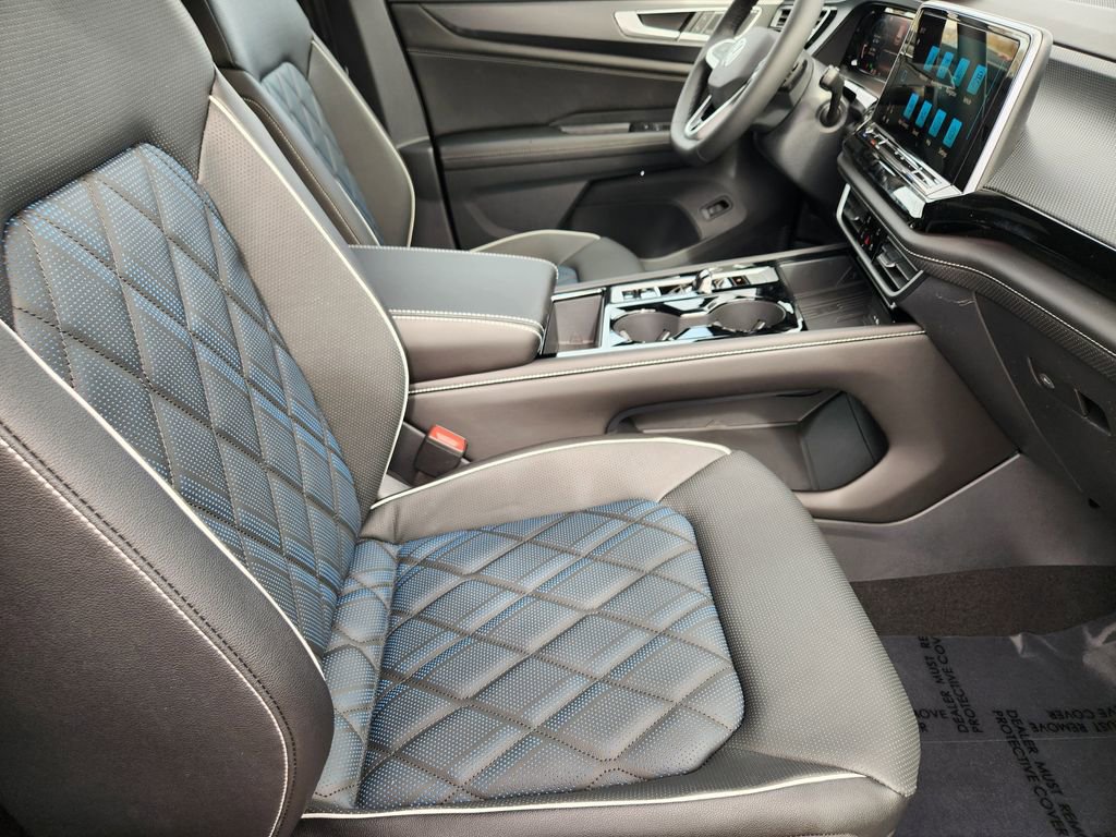 New 2026 Volkswagen Atlas Cross Sport SEL Premium R-Line image 5