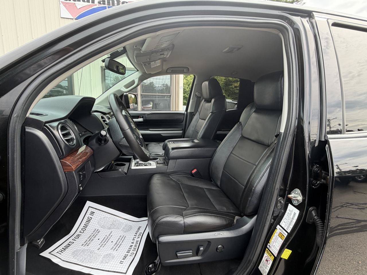 Used 2014 Toyota Tundra Limited w/ Limited Premium Package AWD/4WD image 12