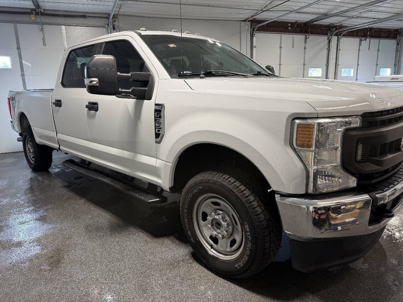Used 2022 Ford F350 XL w/ Power Equipment Group AWD/4WD image 3