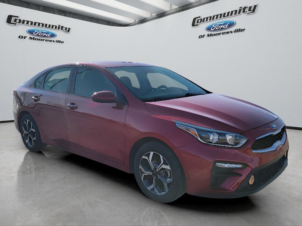 Used 2019 Kia Forte LXS image 3